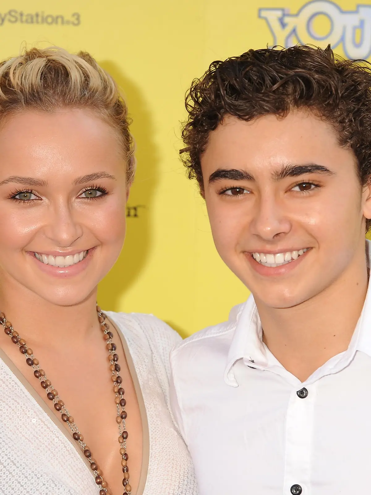 Los Angeles, OCTOBER 22: Hayden Panettiere and Jansen Panettiere arrive at Variety's 5th annual Power Of Youth event presented by The Hub at Paramount Studios on October 22, 2011 in Hollywood, California.Credit: Mayer/face to face - No Rights for USA, Canada and France -
