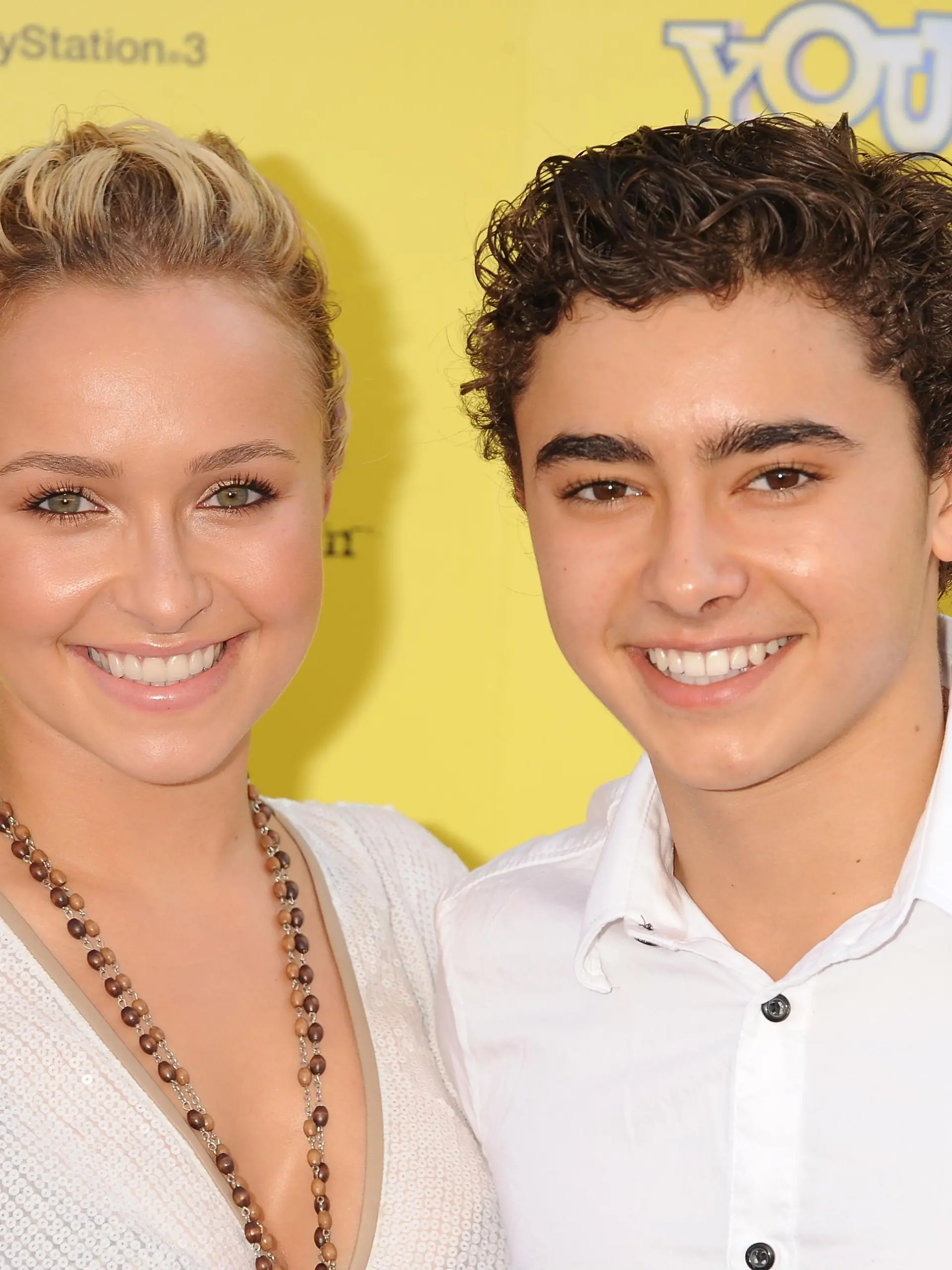 Los Angeles, OCTOBER 22: Hayden Panettiere and Jansen Panettiere arrive at Variety's 5th annual Power Of Youth event presented by The Hub at Paramount Studios on October 22, 2011 in Hollywood, California.Credit: Mayer/face to face - No Rights for USA, Canada and France -