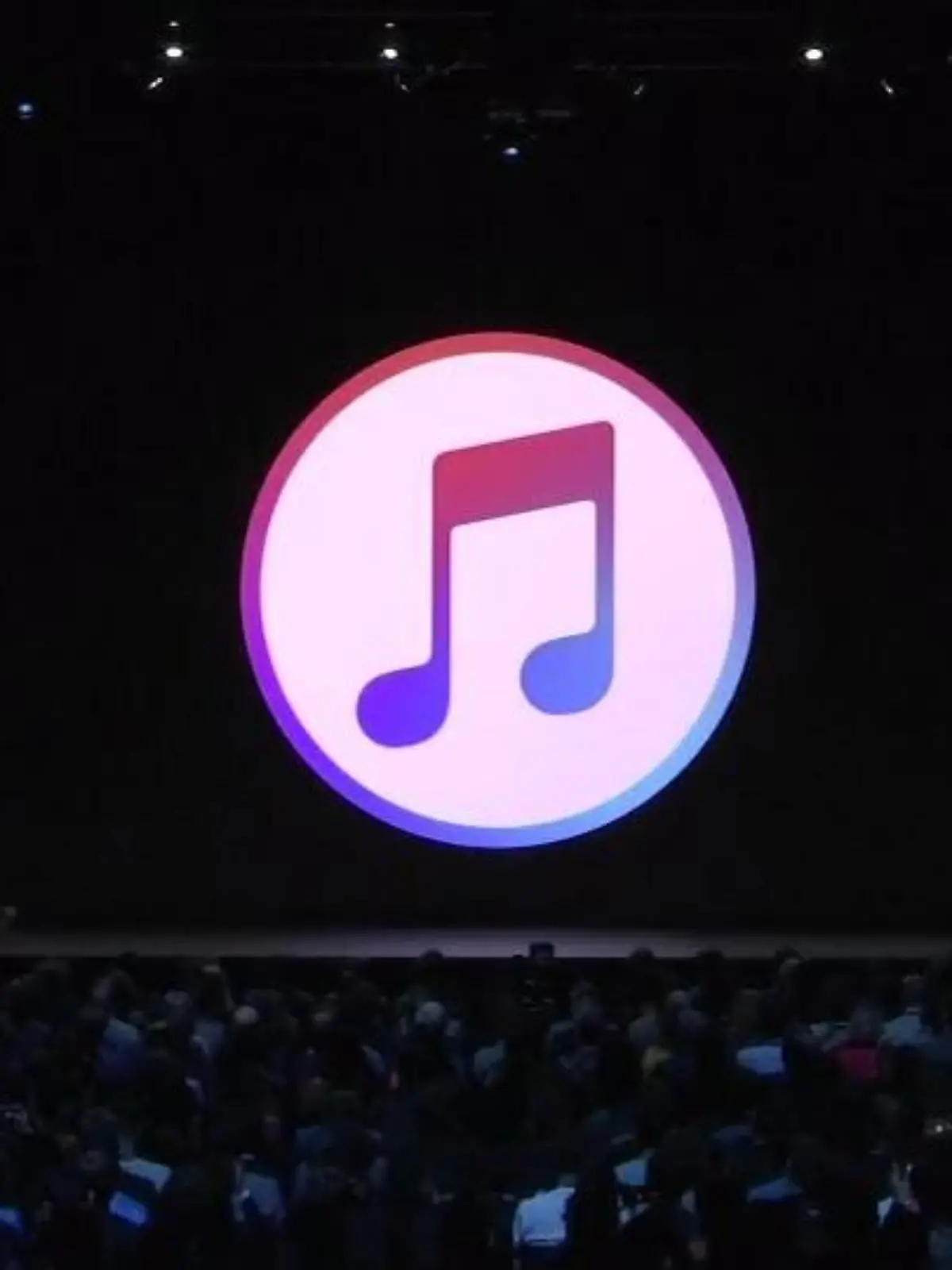Bild zu: "Apple gibt Ende von iTunes bekannt"