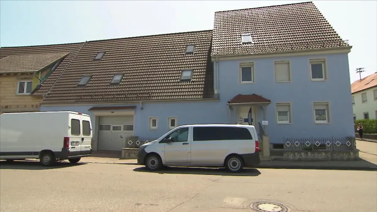 Grausamer Dreifachmord in Sontheim? Leichenteile im Garten gefunden