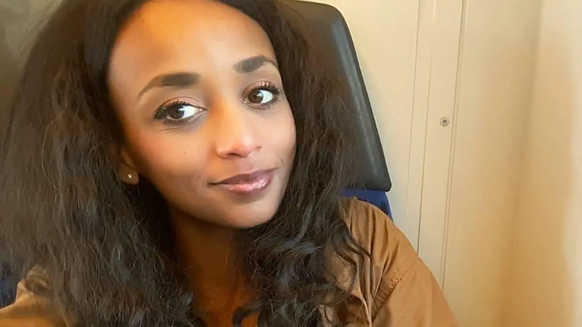 Ex-GNTM-Teilnehmerin Saron Ghebremeskel ist mit nur 22 Jahren gestorben.