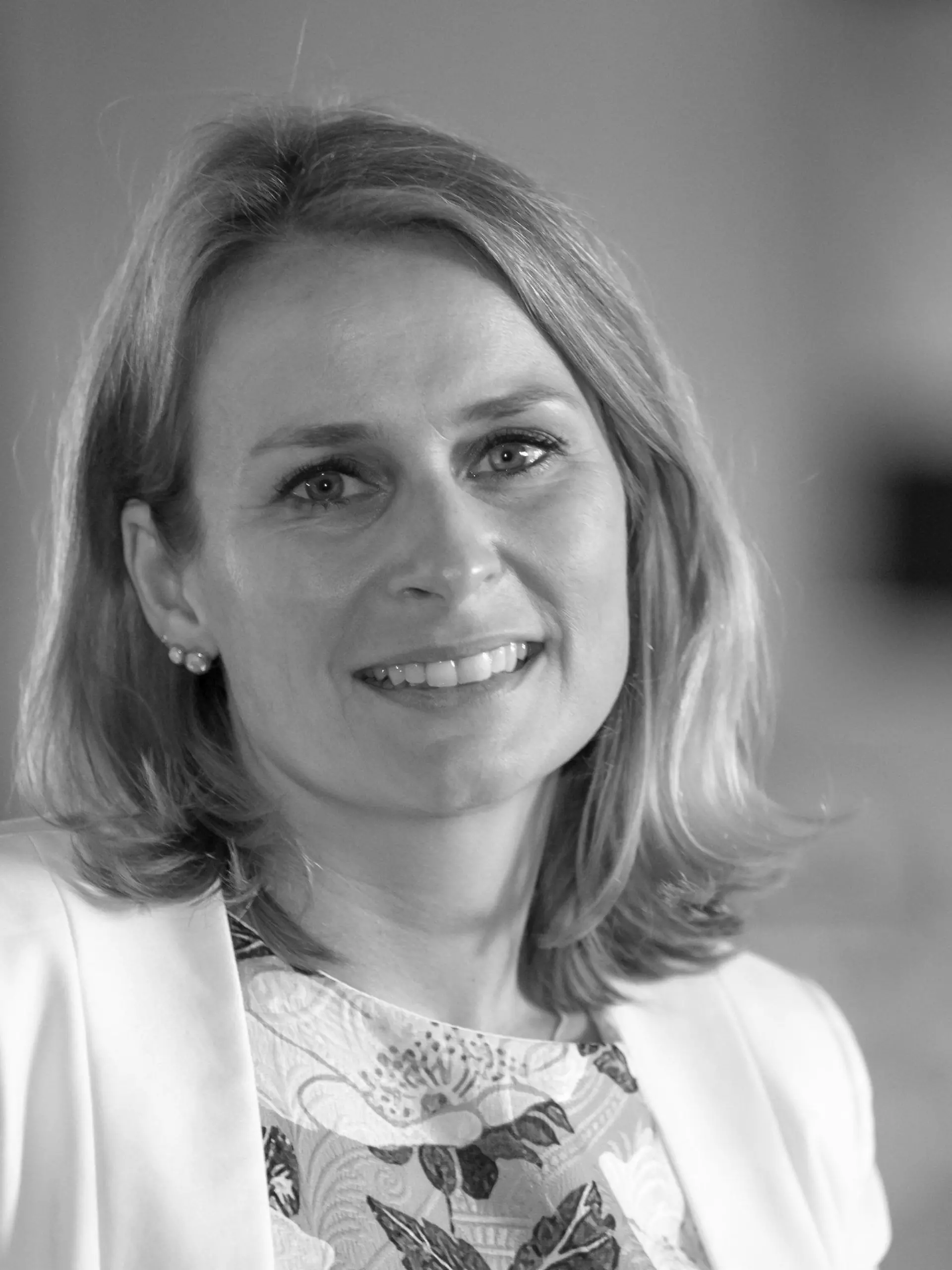 ARCHIV - 14.09.2019, Bayern, Greding: Corinna Miazga, aufgenommen beim bayerischen AfD-Landesparteitag. Die AfD-Politikerin Corinna Miazga ist mit 39 Jahren gestorben. Das bestätigte ein Sprecher der AfD-Bundestagsfraktion. ++SW-Version** Foto: Daniel Karmann/dpa +++ dpa-Bildfunk +++
