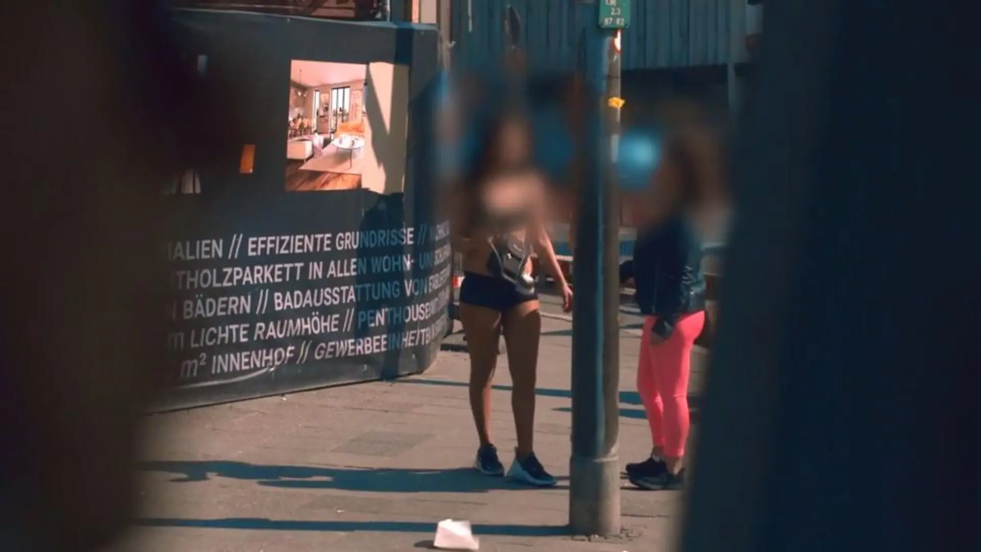 So zwingen Clans junge Frauen in die Prostitution „Die müssen alles machen“