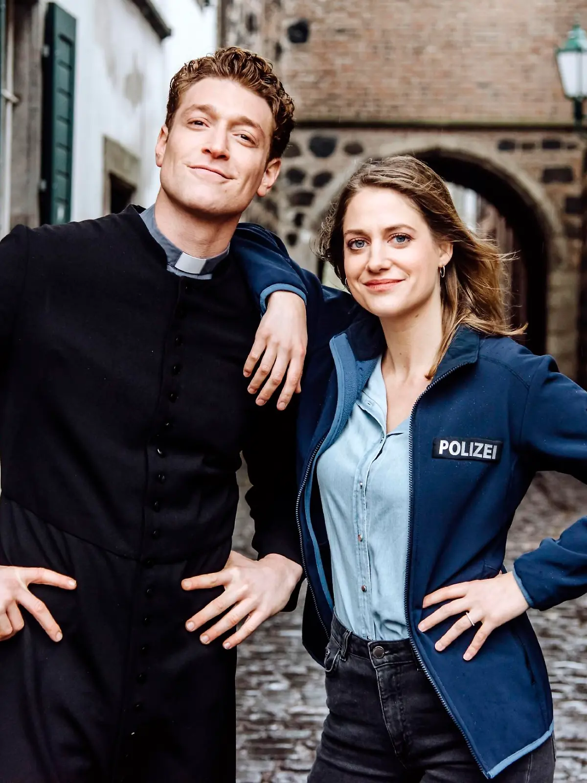 Maik (Daniel Donskoy) und Eva (Bettina Burchard)