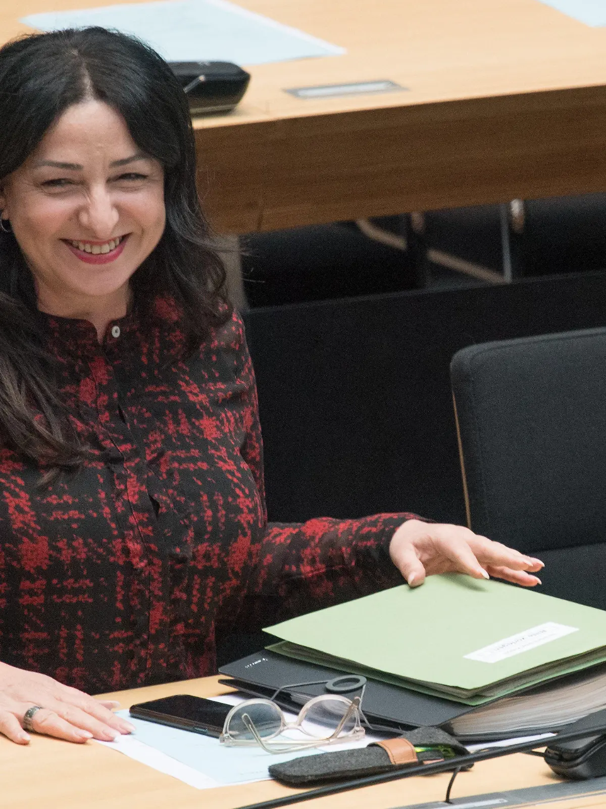 09.05.2019, Berlin: Dilek Kalayci (SPD), Gesundheitssenatorin, wird während der Sitzung des Berliner Abgeordnetenhauses mit neuem Namen vorgestellt. Kalayci hat kürzlich geheiratet und zuvor den Nachnahmen Kolat getragen. Foto: Jörg Carstensen/dpa +++ dpa-Bildfunk +++