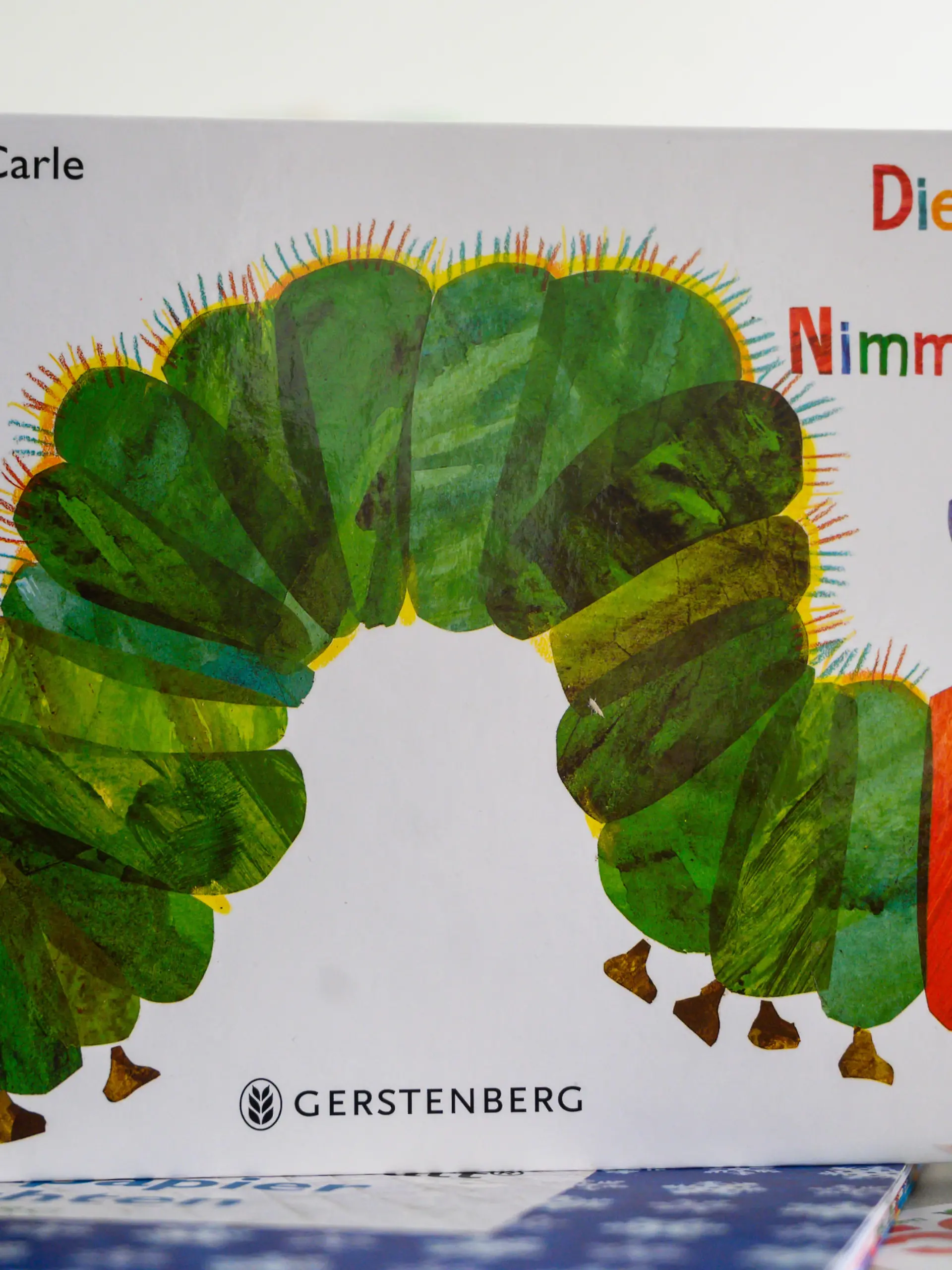 Die Raupe Nimmersatt feiert ihren 50. Geburtstag.