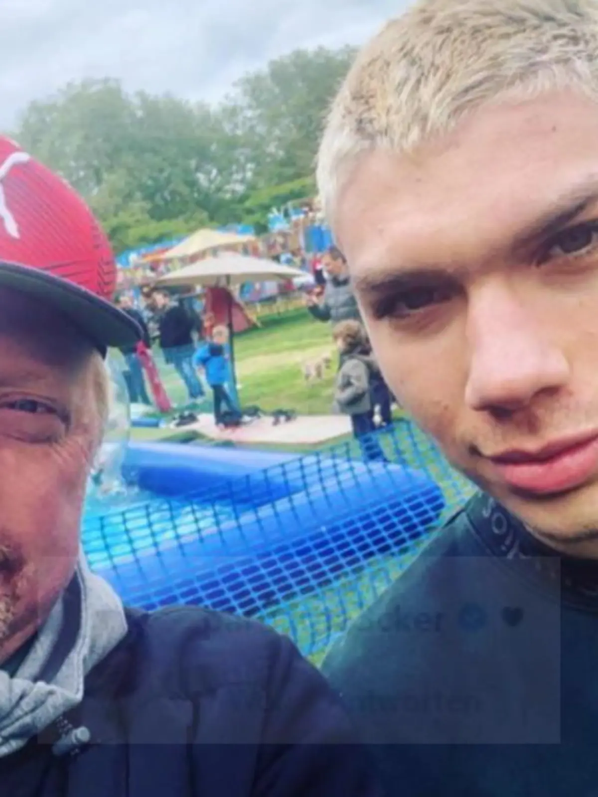 Bild zu: "Blond und raspelkurz: Elias Becker wird vom Milchbubi zum Bad Boy"