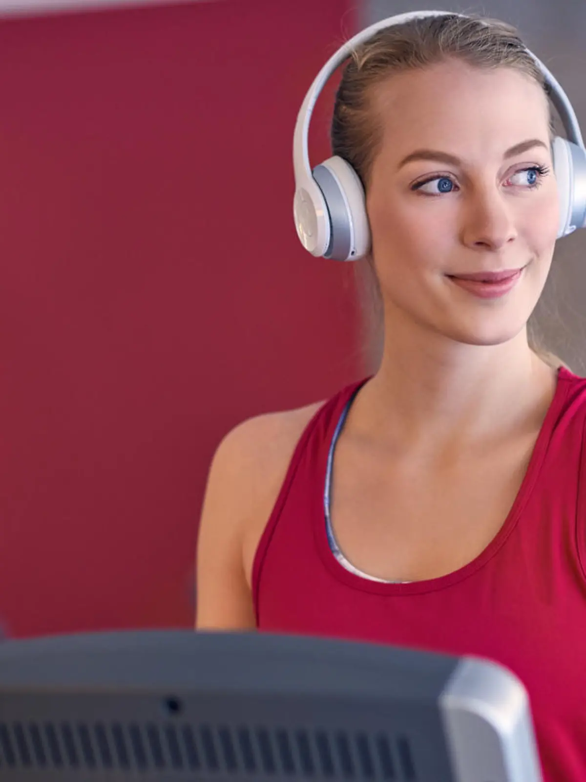 Bluetooth-Kopfhörer im Fitnessstudio