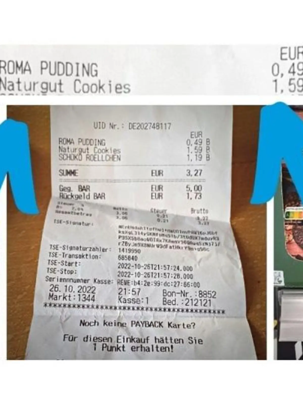 Preisschilder in einem Supermarkt und ein Kassenzettel