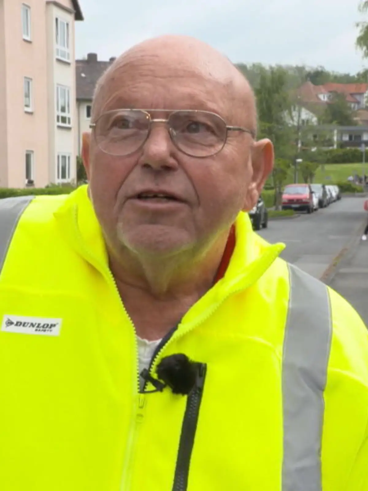 Bild zu: "Anwohner kämpft gegen Elterntaxis"