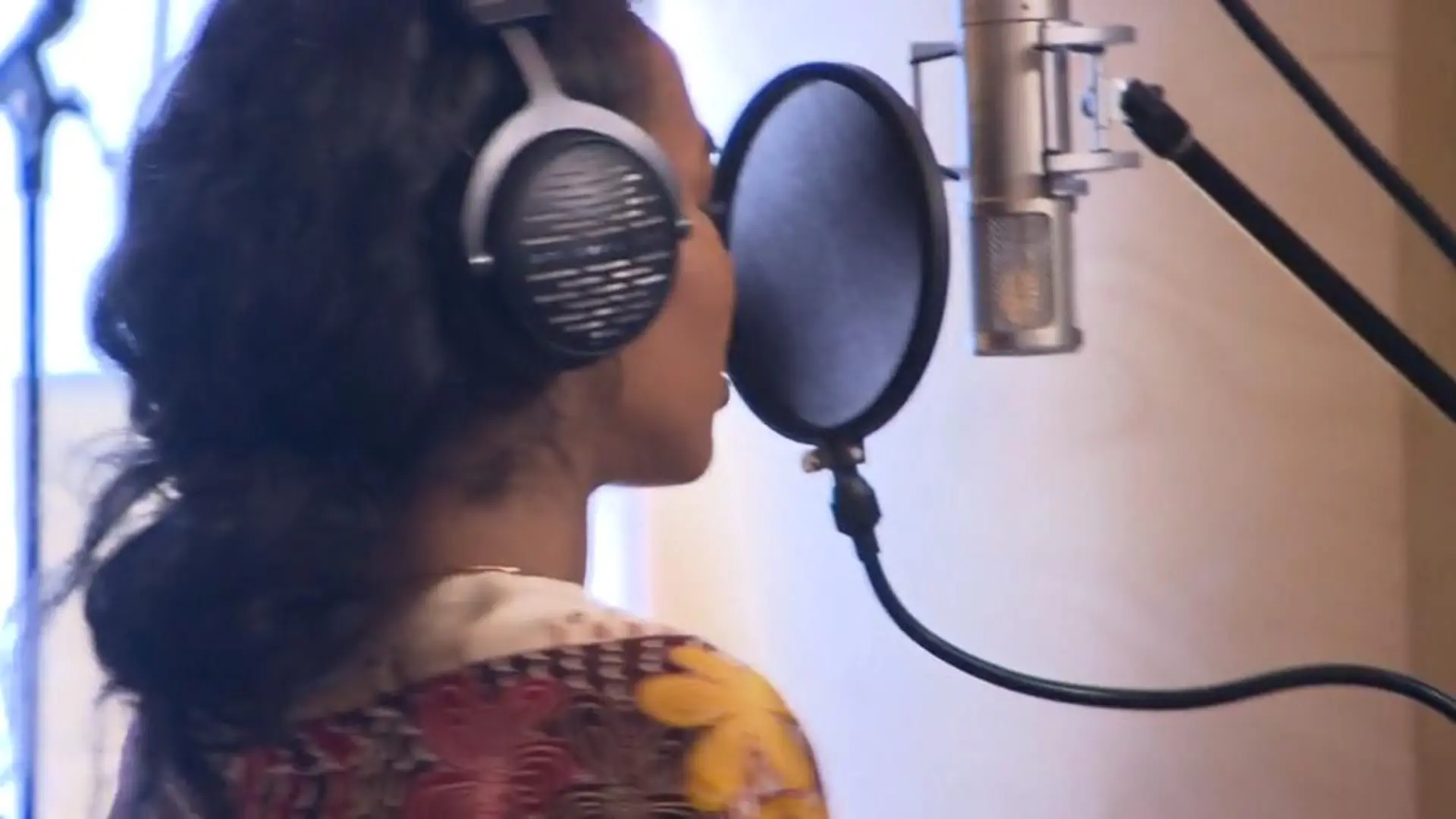 Alicia-Awa Beissert über ihren Finalsong "Good Things"