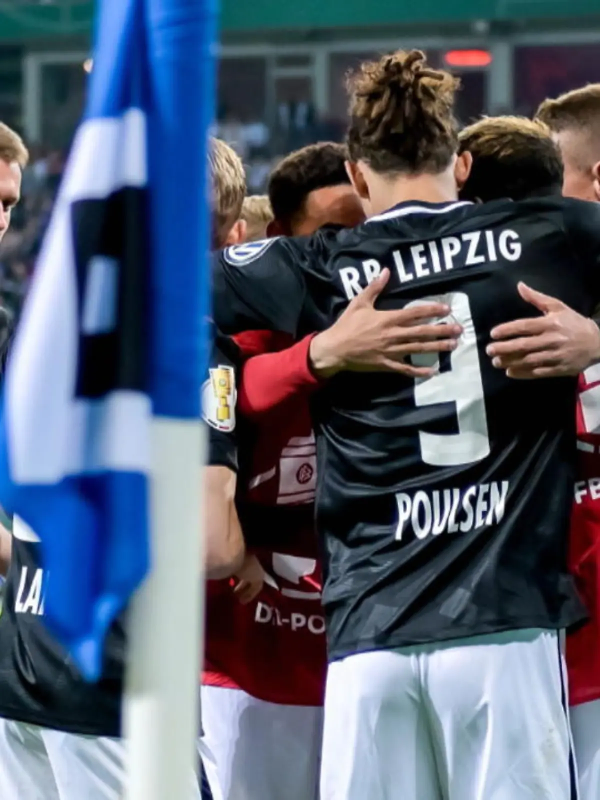 Bild zu: "Stimmen nach dem DFB-Pokalspiel"