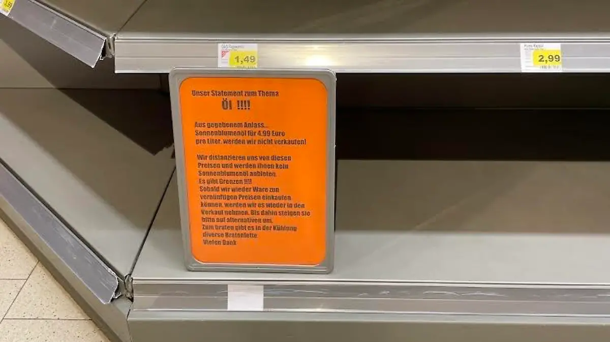 Öl-Regal in Edeka-Filiale Trendelburg