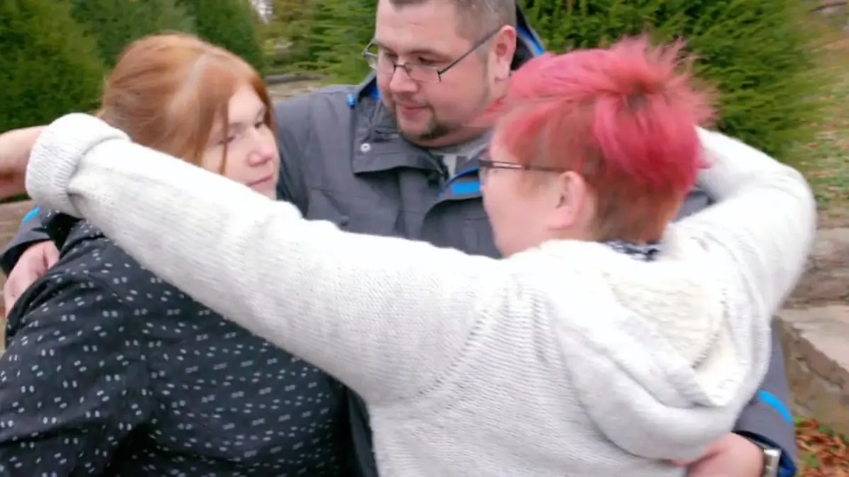 "Endlich hast du wieder eine Familie" Eric trifft Mama und Schwester