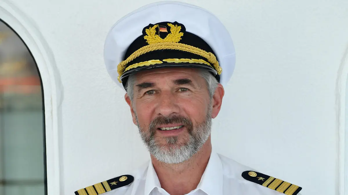 "Das Traumschiff": Der neue Kapitän hat "eine dunkle Seite"