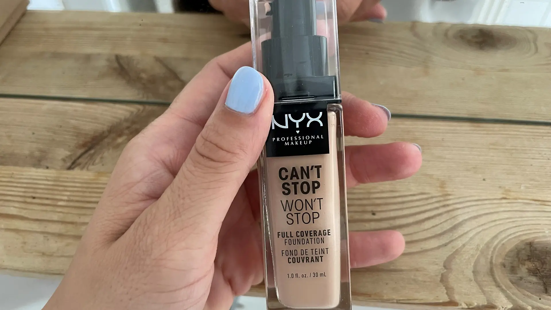 Wasserfestes Make-up von NYX im RTL-Test. 