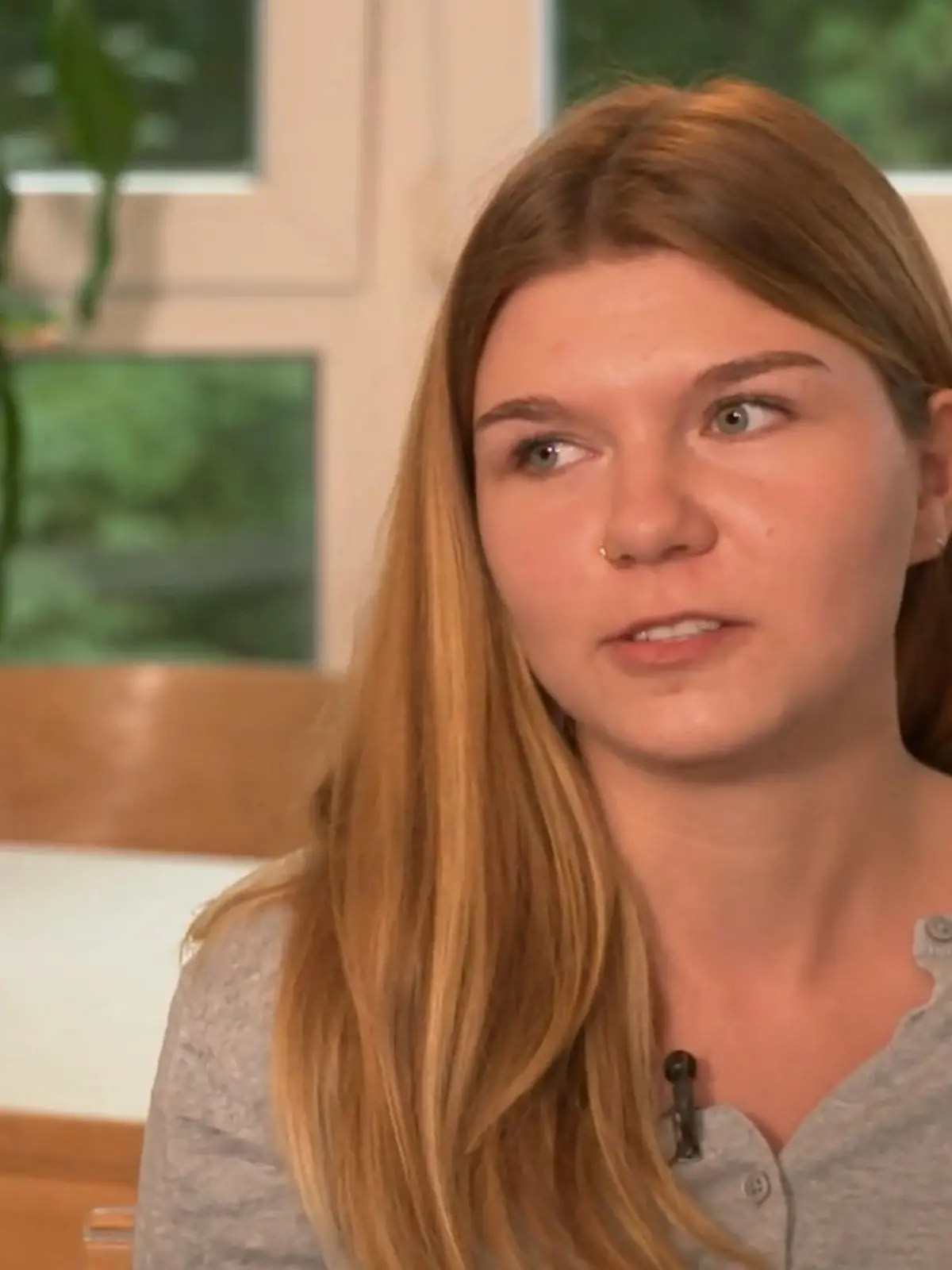 Bild zu: "Schwere Tropenkrankheit war die Folge! Lilly (23) wurde von einer Tigermücke gestochen"