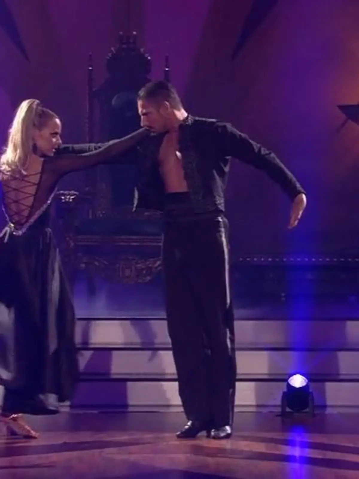 Isabel Edvardsson und Benjamin Piwko beim Paso Doble