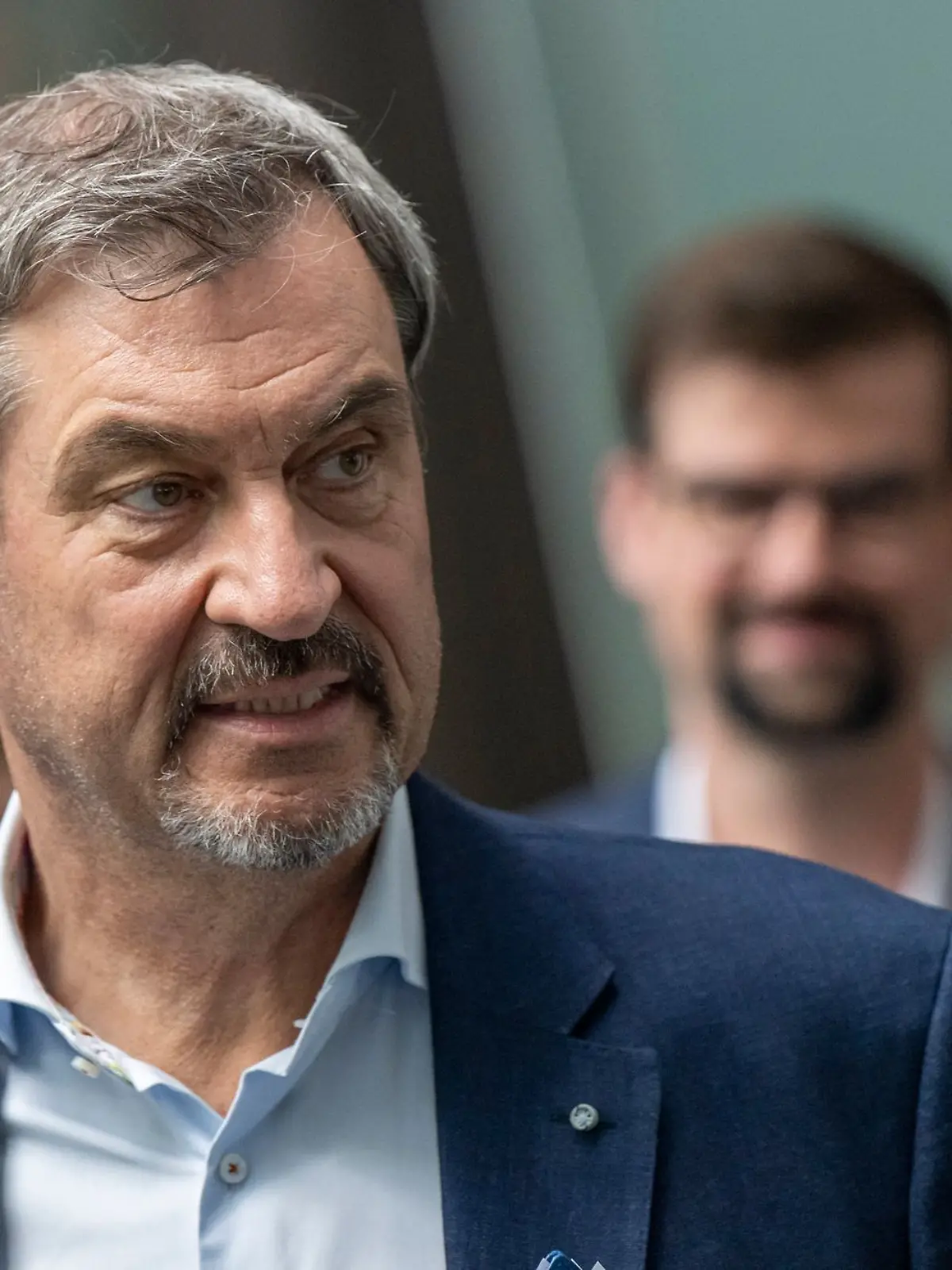 Bild zu: "Späterer Start der NRW-Sommerferien? Söder sagt Nö!"