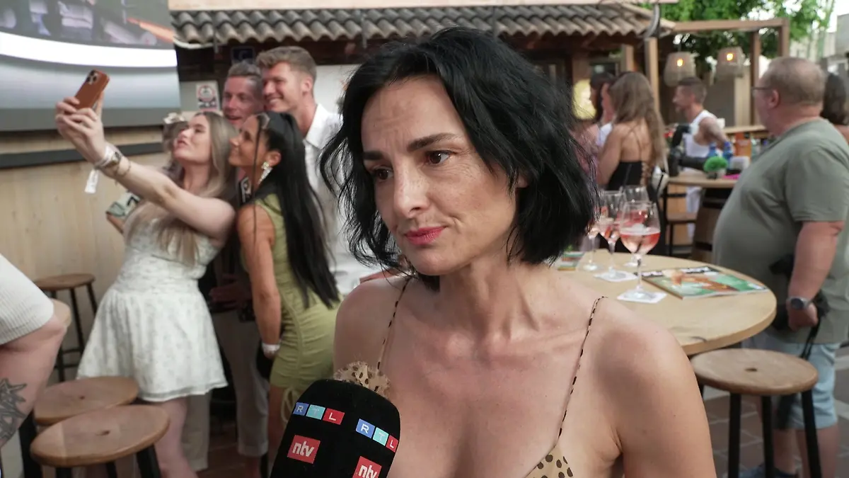 Mimi Fiedler spricht mit RTL über ihre Scheidung. 