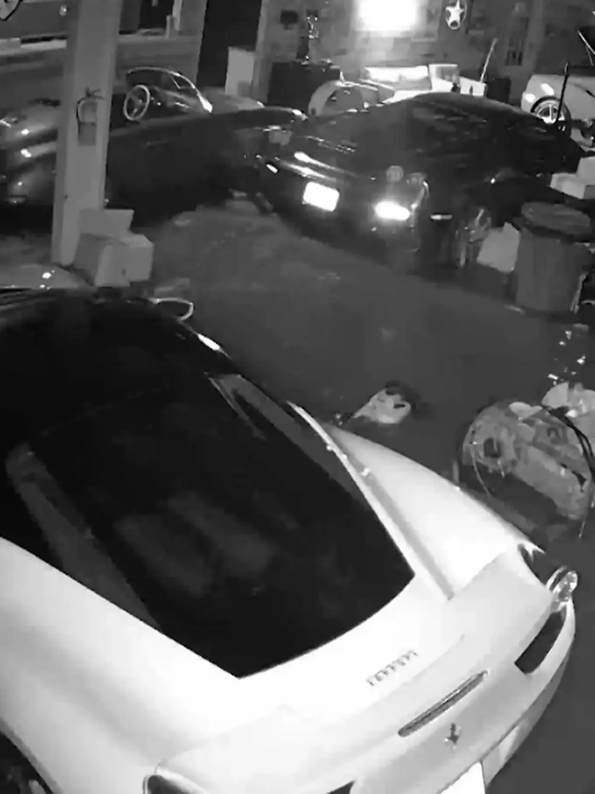 Flut in Texas ruiniert Luxuskarossen im Wert von fast 1,3 Millionen Euro