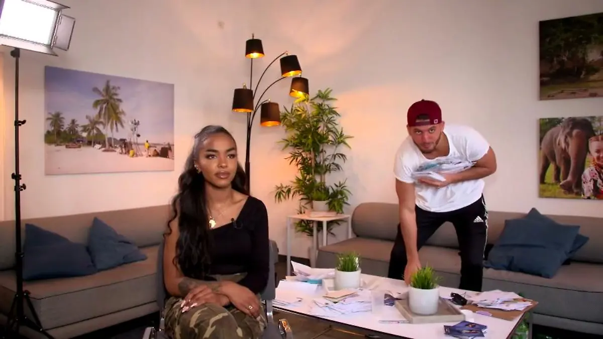 Das geht zwischen Alicia-Awa und Momo Lovestory à la Sarah & Pietro?