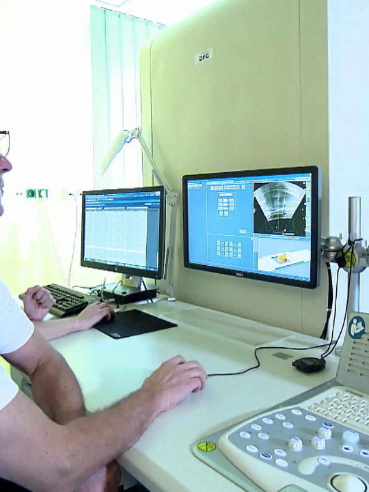 Bild zu: "Mit Ultraschall gegen Krebs"