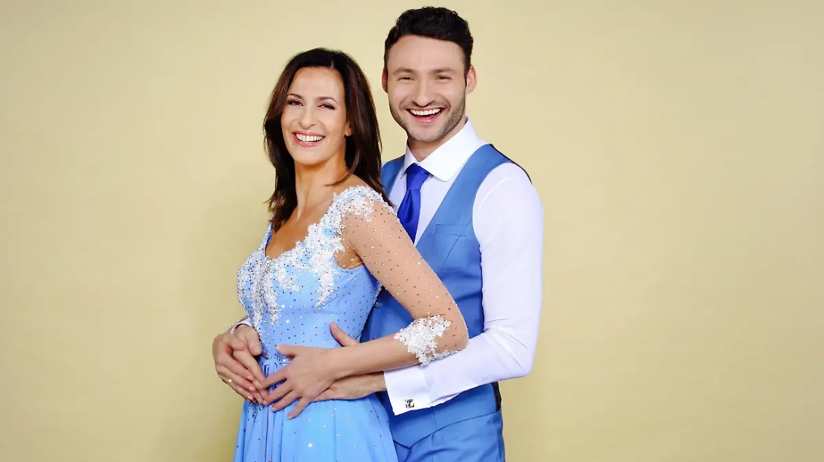 Ulrike Frank und Robert Beitsch
Verwendung der Bilder für Online-Medien ausschließlich mit folgender Verlinkung: "Alle Infos zu "Let´s Dance" im Special bei RTL.de: https://www.rtl.de/cms/sendungen/lets-dance.html