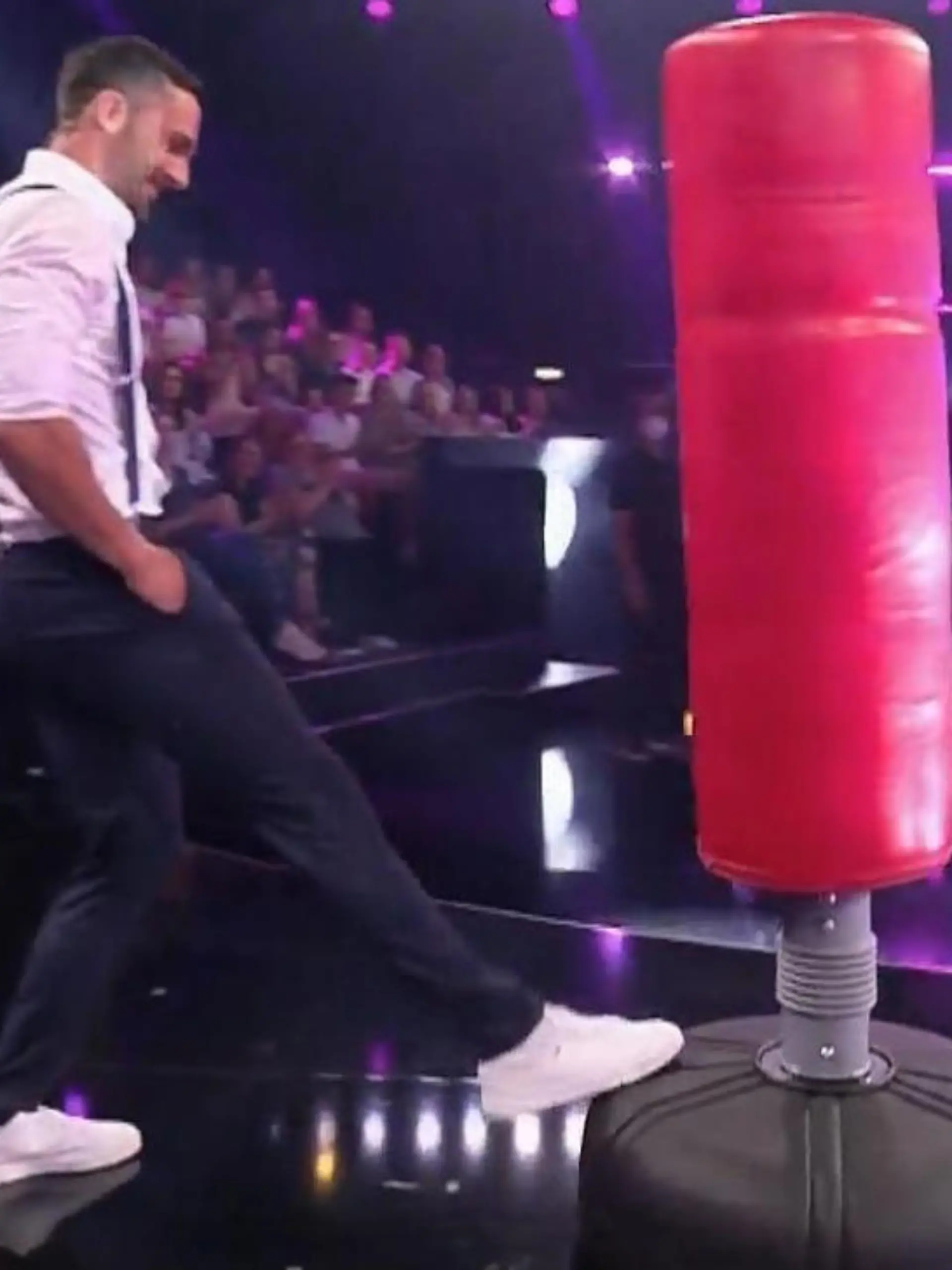 "Take Me Out"-Kandidat Markus boxt sich bei den Ladys  ins Aus