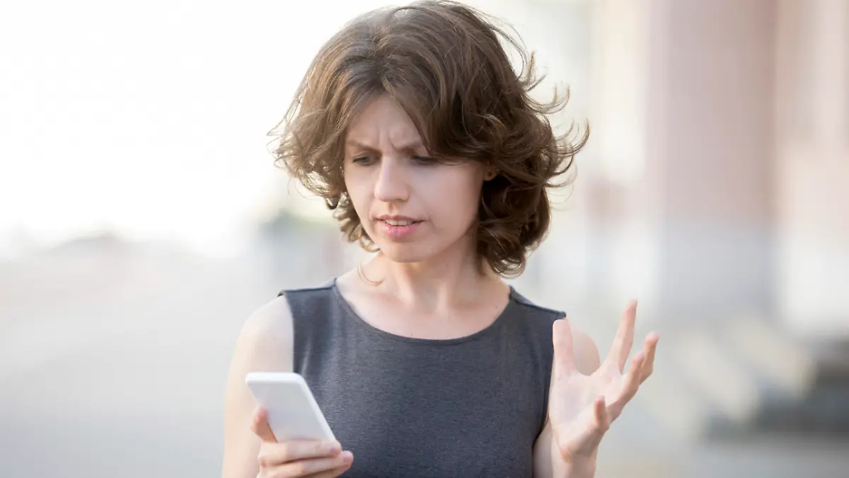 Smartphone-Displays voller Bakterien Mehr Erreger als auf einer Toilette