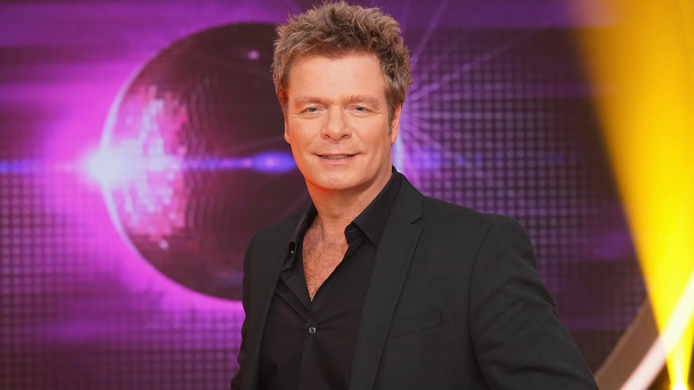Oliver Geissen moderiert "Die ultimative Chart Show"