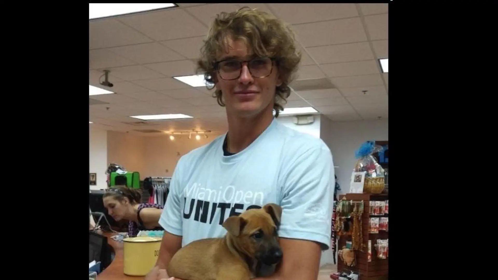 Alexander Zverev mit neuem Hund