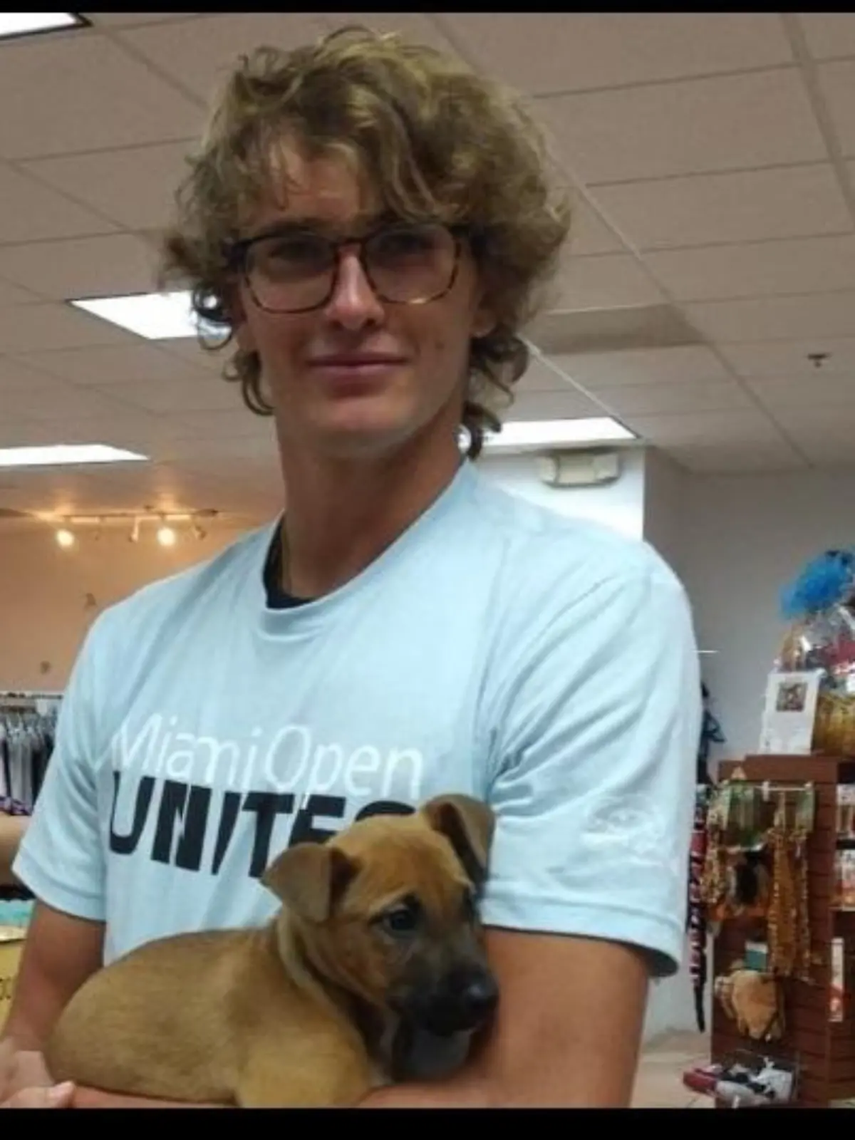 Alexander Zverev mit neuem Hund