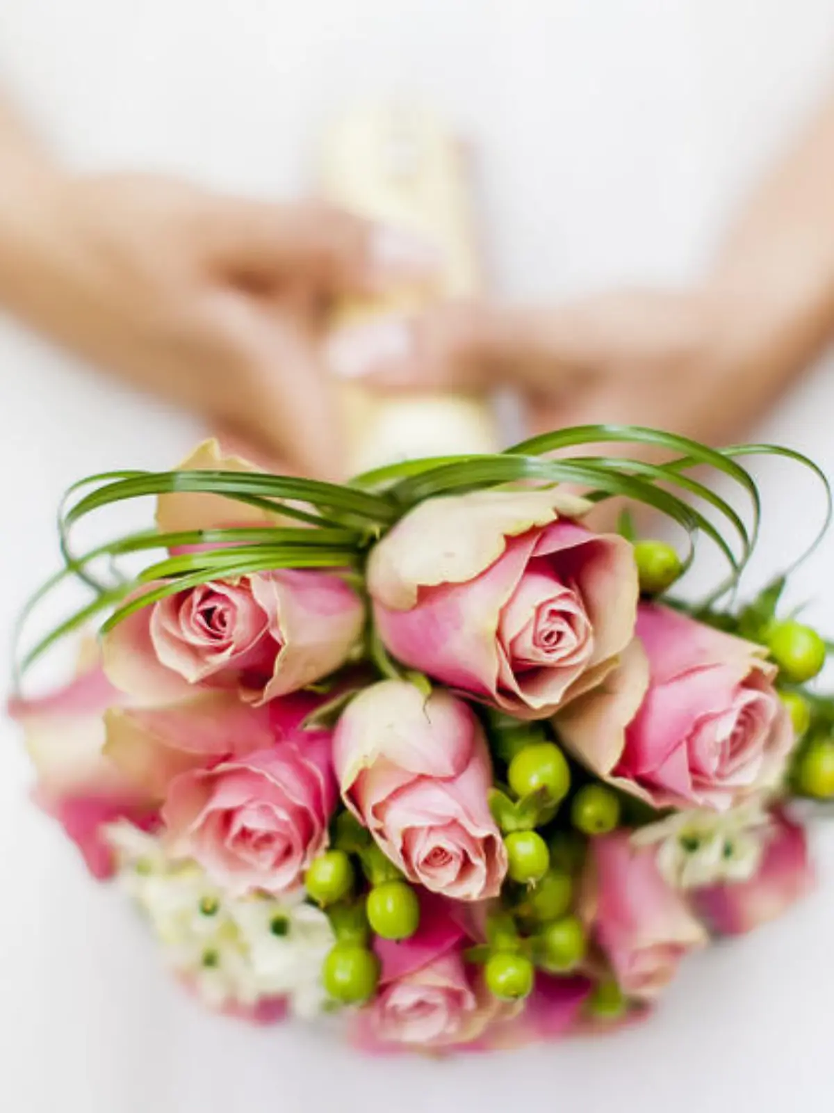 hochzeit blumen braut Fotolia 50866424 S.jpg