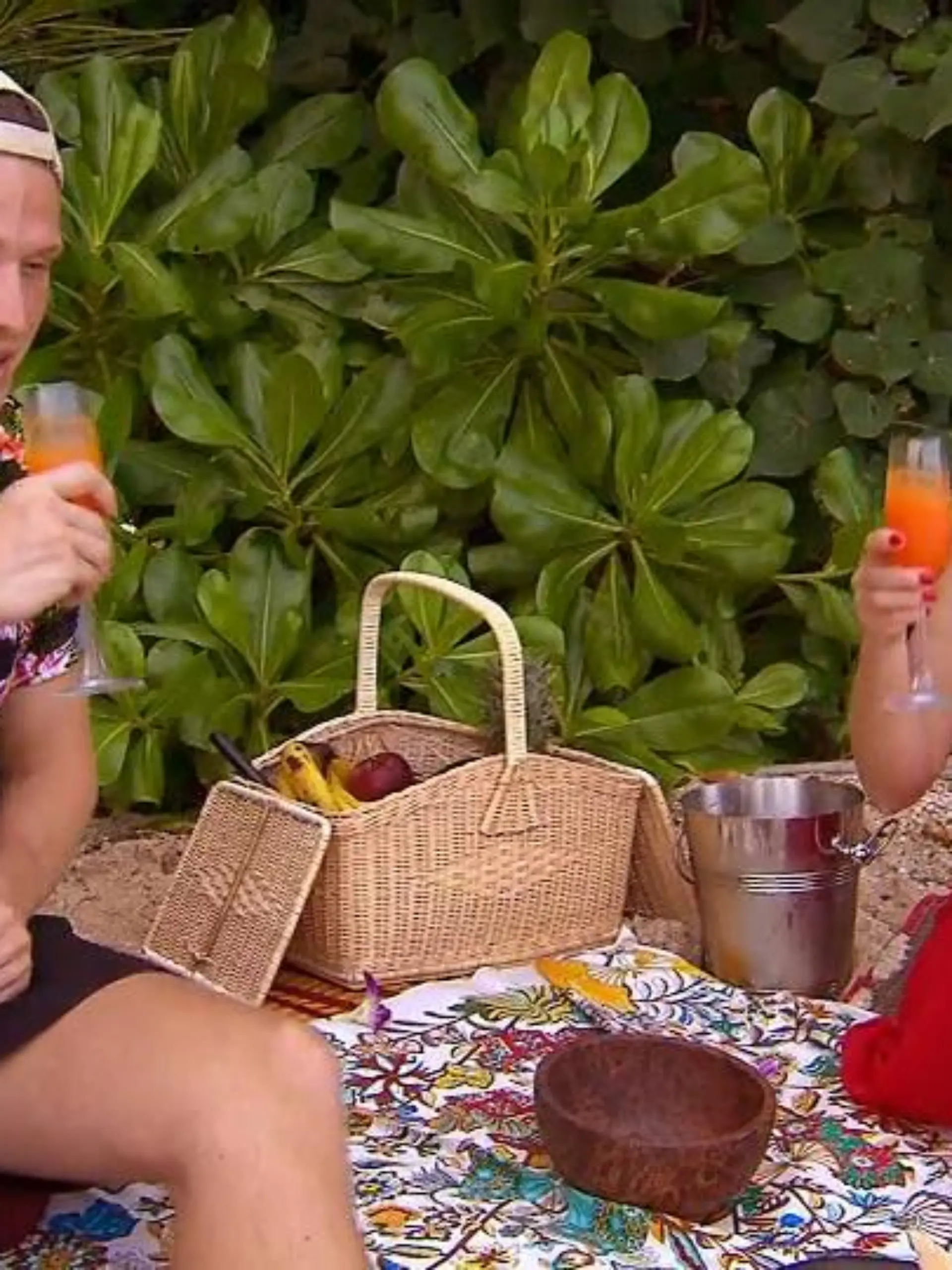 Bild zu: "Eine Dreiecks-Beziehung mit Janis"