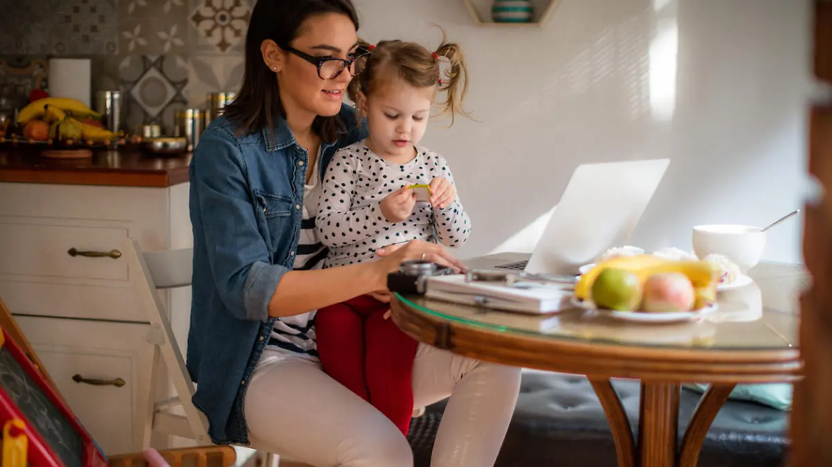 Homeoffice ermöglicht nur vermeintlich mehr Freizeit.