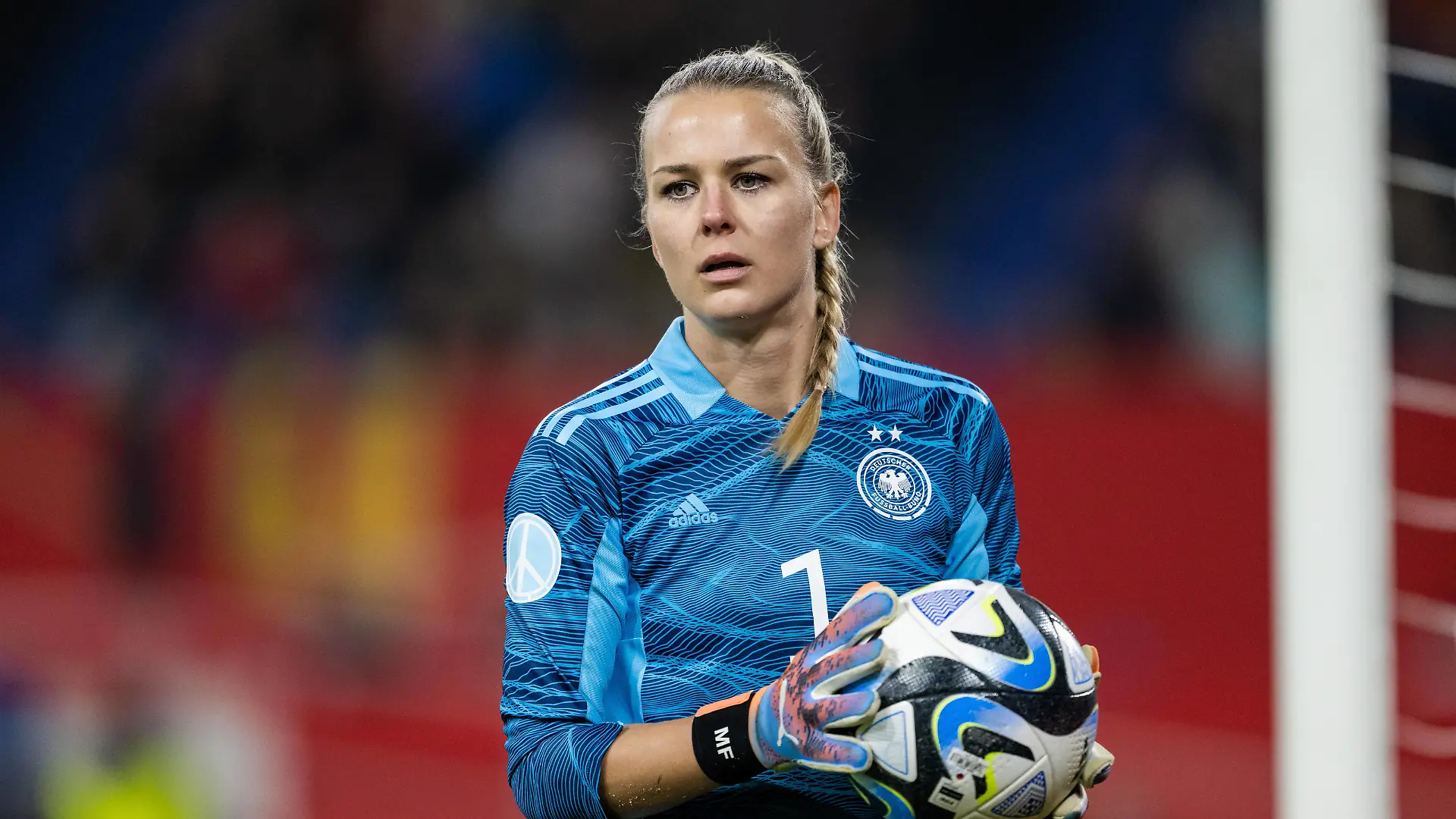 230221 goalkeeper Merle Frohms of Germany during the women s International Friendly, Länderspiel, Nationalmannschaft football match between Germany and Sweden on February 21, 2023 in Duisburg. Photo: Ludvig Thunman / BILDBYRAN / kod LT / LT0504 fotboll football soccer fotball träningslandskamp international friendly germany deutschland tyskland sverige sweden dam bbeng *** 230221 goalkeeper Merle Frohms of Germany during the womens international friendly football match between Germany and Sweden on February 21, 2023 in Duisburg Photo Ludvig Thunman BILDBYRAN code LT LT0504 football football soccer football training international friendly germany deutschland tyskland sweden sweden lady bbeng, PUBLICATIONxNOTxINxSWExNORxAUT Copyright: LUDVIGxTHUNMAN BB230221LT115