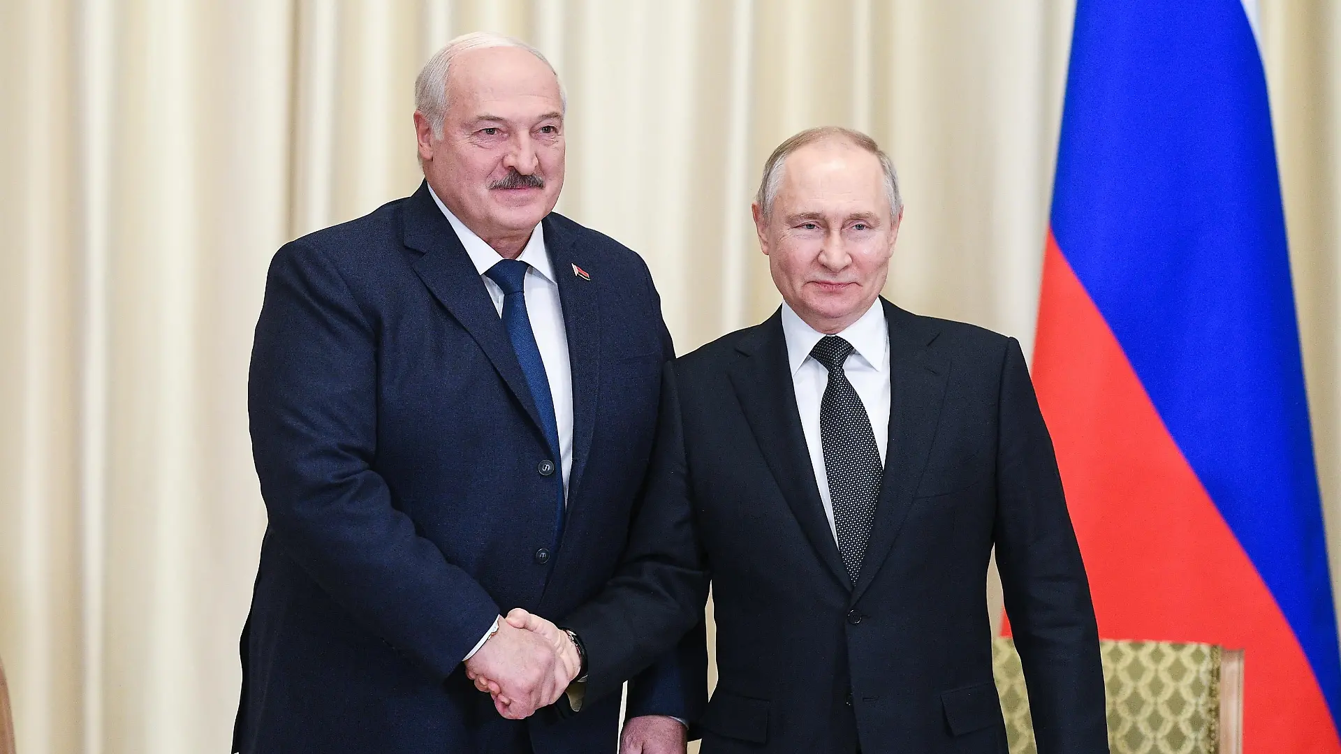 RUSSIA, NOVO-OGARYOVO - FEBRUARY 17, 2023: Belarusian President Alexander Lukashenko (L) and Russia's President Vladimir Putin shake hands as they pose for a photograph during a meeting in the Novo-Ogaryovo residence. Vladimir Astapkovich/POOL/TASS / action press