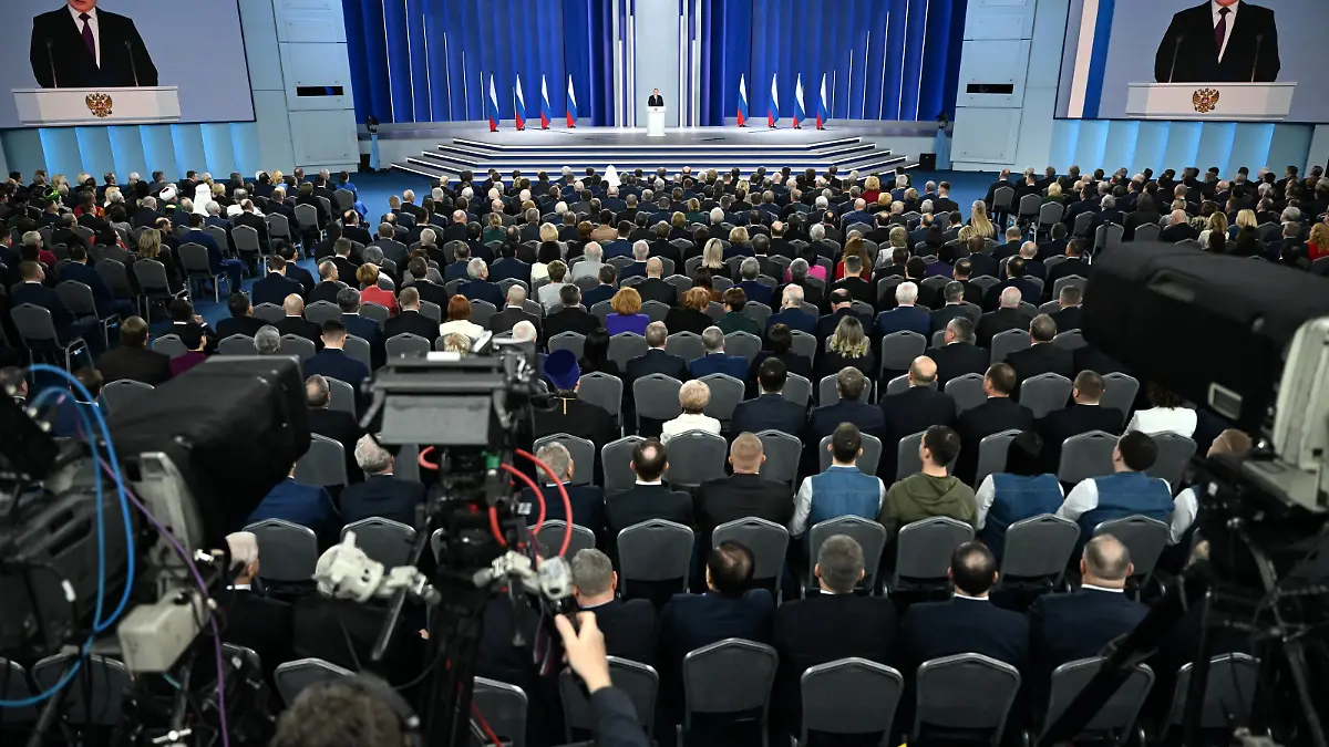Russia Putin Federal Assembly Address 8374753 21.02.2023 Russian President Vladimir Putin delivers his annual address to the Federal Assembly, including lawmakers of the State Duma, members of the Federation Council, regional governors and other officials, in Moscow, Russia. Pavel Bednyakov / Sputnik Moscow Russia PUBLICATIONxINxGERxSUIxAUTxONLY Copyright: xPavelxBednyakovx