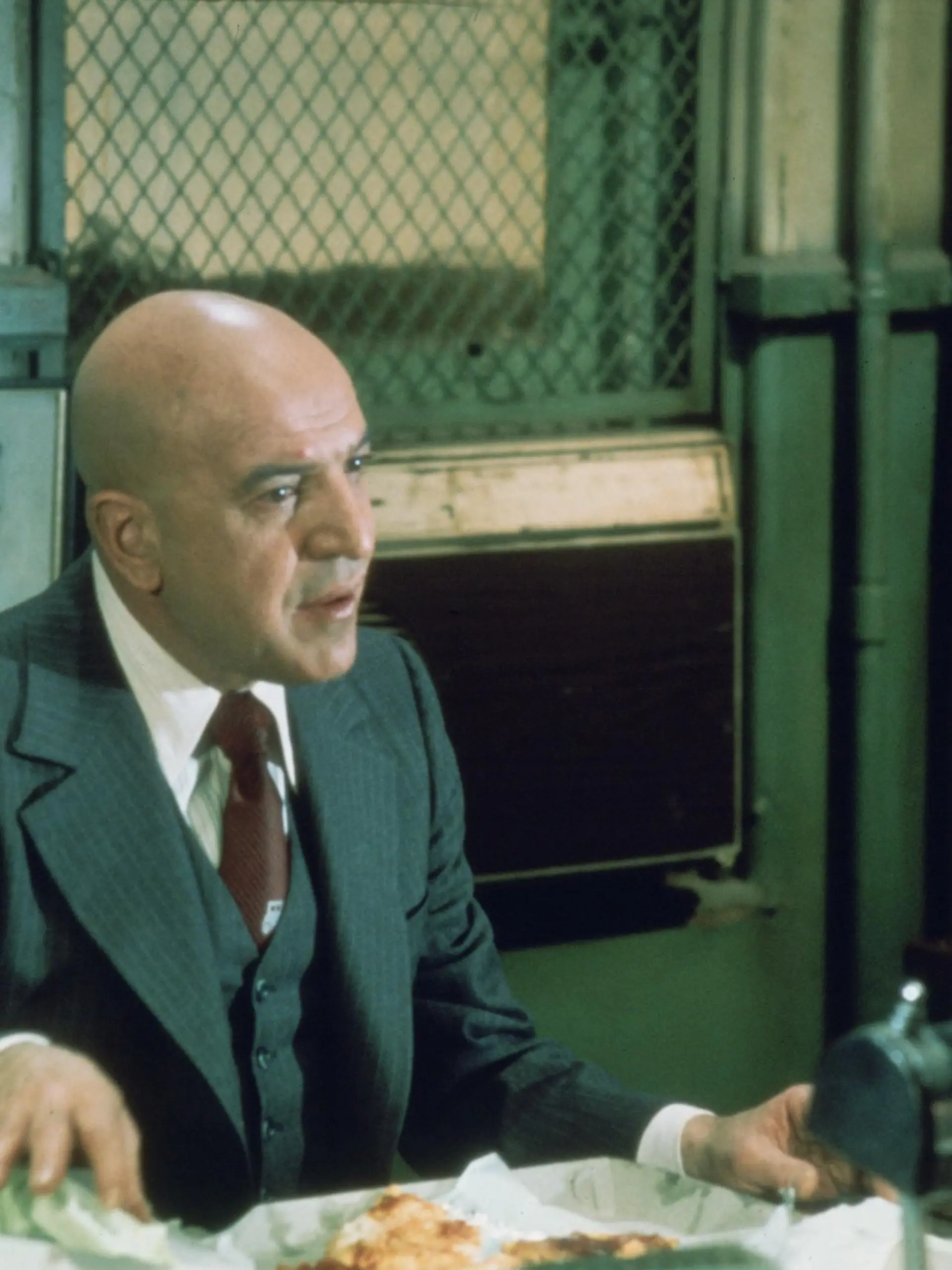 Lieutenant Theo Kojak (Telly Savalas)