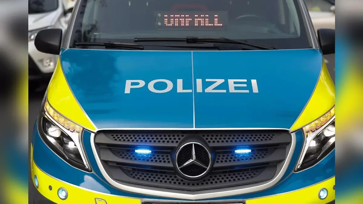 Die Polizei sucht nach Zeugen. (Symbolbild)
