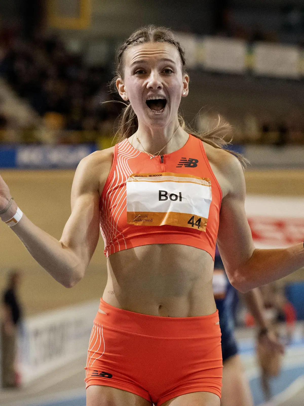 APELDOORN - Femke Bol with world record in the 400m during the second day of the Dutch indoor athletics championships. ANP OLAF KRAAK xVIxANPxSportx/xxANPxIVx 463132685 originalFilename: 463132685.jpg