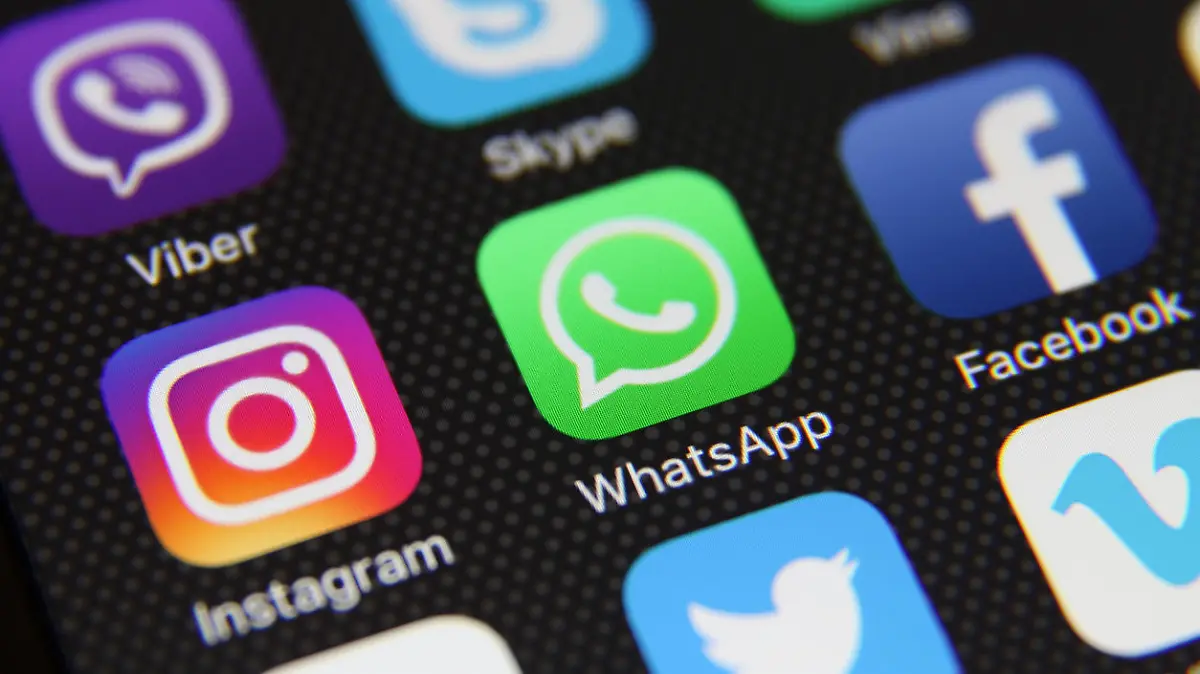 Whatsapp und Instagram gehören mittlerweile zu Facebook.