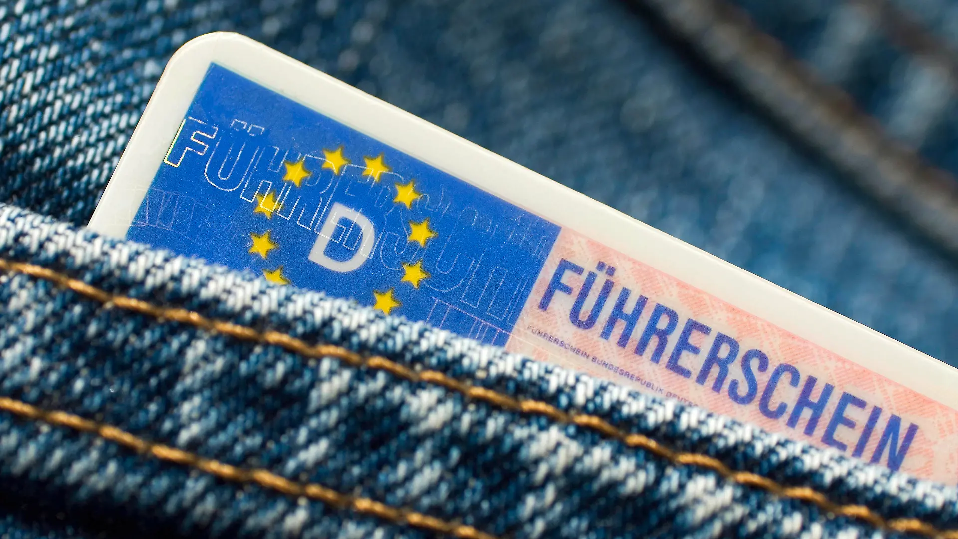 jeans,hosentasche,führerschein *** jeans,pocket,driver s license gtq-26
