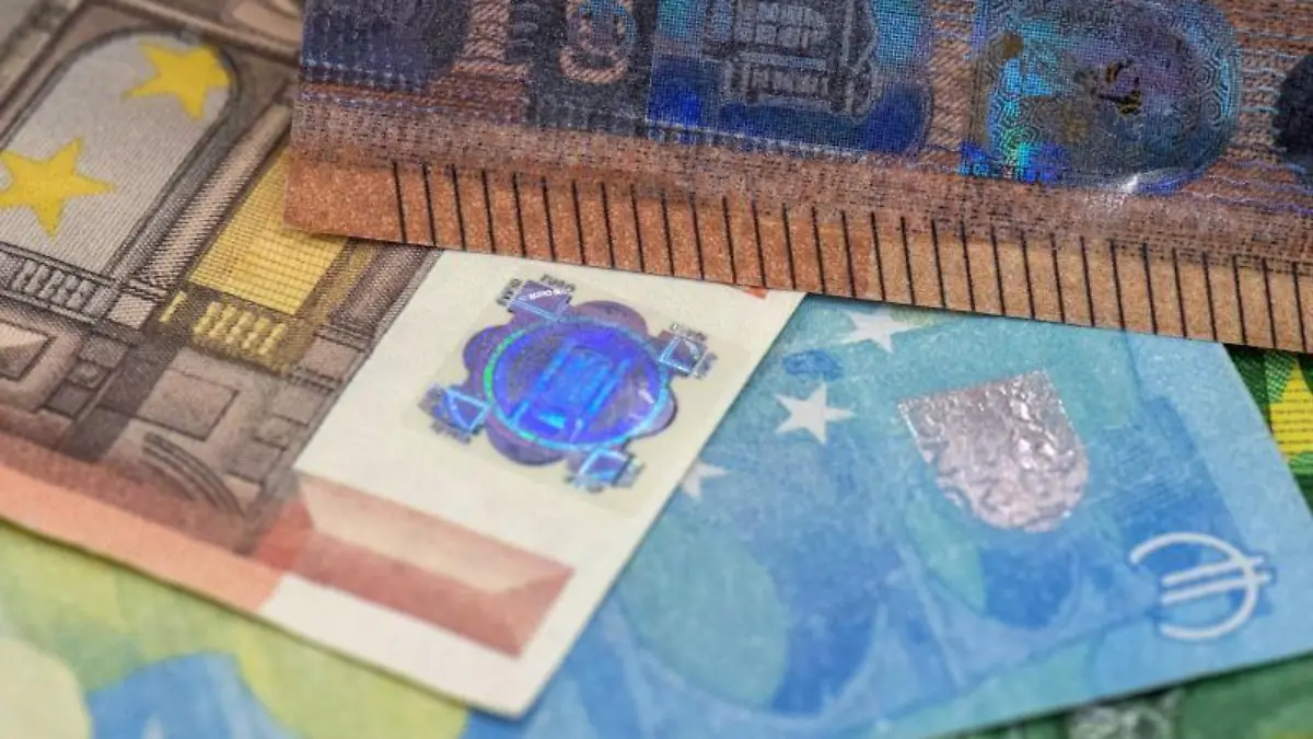 Gefälschte Euro-Banknoten