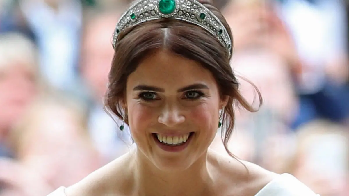 12.10.2018, Großbritannien, Windsor: Die Braut, Prinzessin Eugenie kommt zu ihrer Hochzeit mit Jack Brooksbank an der St.-Georges-Kapelle von Schloss Windsor an. Foto: Yui Mok/PA Wire/dpa +++ dpa-Bildfunk +++