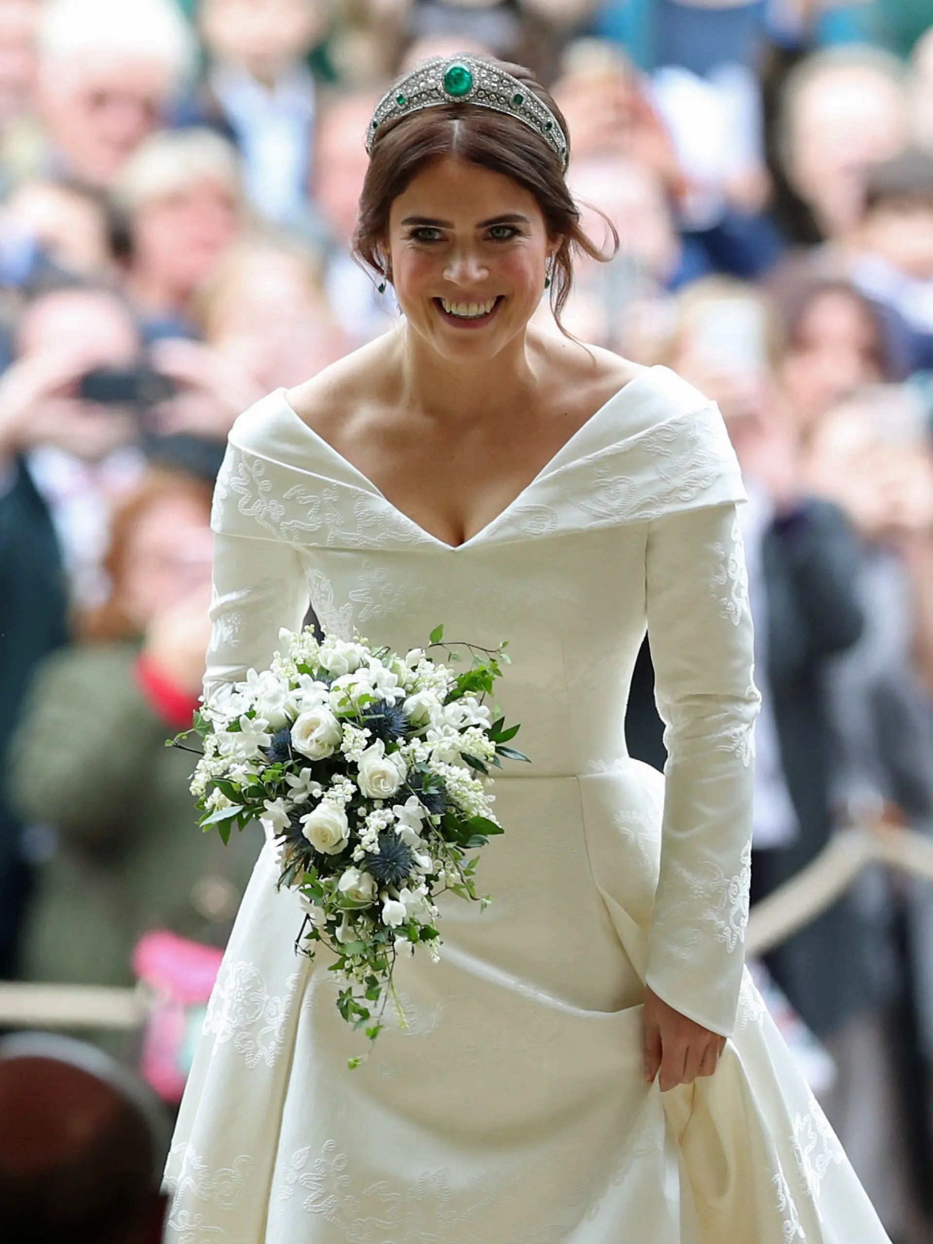 12.10.2018, Großbritannien, Windsor: Die Braut, Prinzessin Eugenie kommt zu ihrer Hochzeit mit Jack Brooksbank an der St.-Georges-Kapelle von Schloss Windsor an. Foto: Yui Mok/PA Wire/dpa +++ dpa-Bildfunk +++