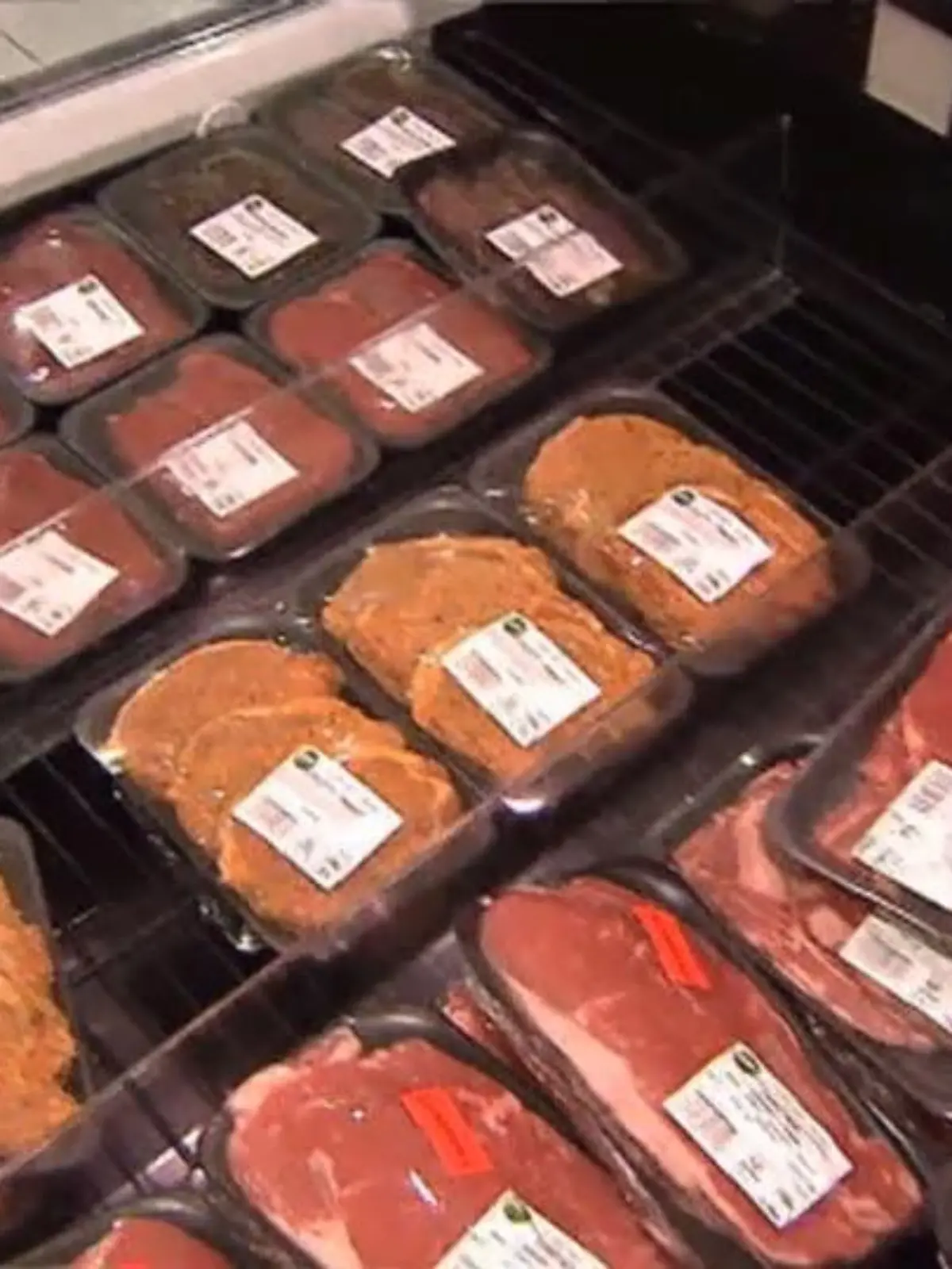 Bild zu: "Diese Labels auf Fleisch sind nur leere Phrasen!"