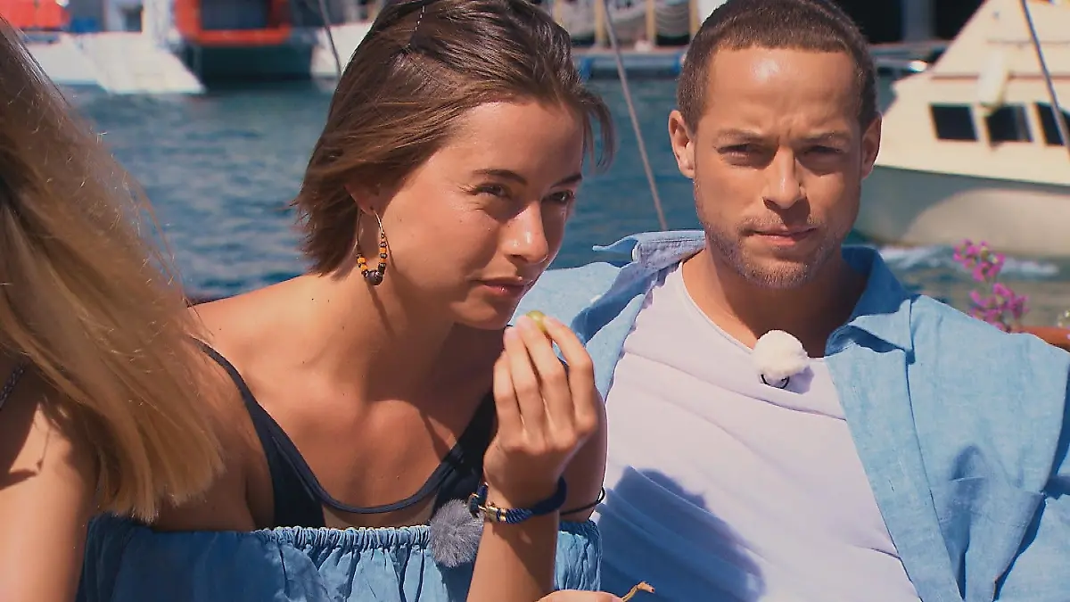 andrej und jenny close auf boot