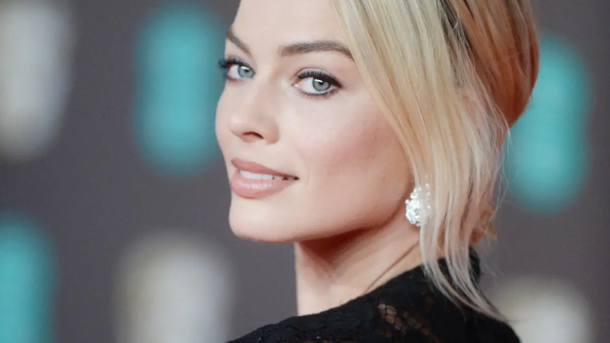 The EE British Academy Film Awards at Royal Albert Hall, London.Pictured: Margot RobbieRef: SPL5145073 020220 NON-EXCLUSIVEPicture by: SplashNews.comSplash News and PicturesLos Angeles: 310-821-2666New York: 212-619-2666London: +44 (0)20 7644 7656Berlin: +49 175 3764 166photodesk@splashnews.comWorld Rights, 
